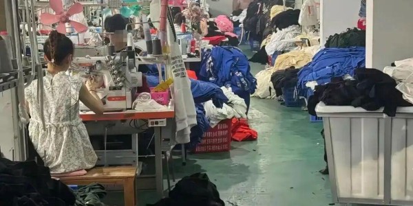 华体会体育登录入口-一个扎心的真相：广东江苏很多工厂已经不招35岁以上的工人了