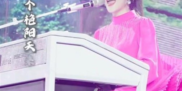 华体会体育官方网站-玖月奇迹离婚7年，王小玮近况曝光，43岁无婚无育，发福显老